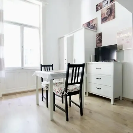 Standard By Hi5 - Wesselenyi 8 Apartament Budapesta